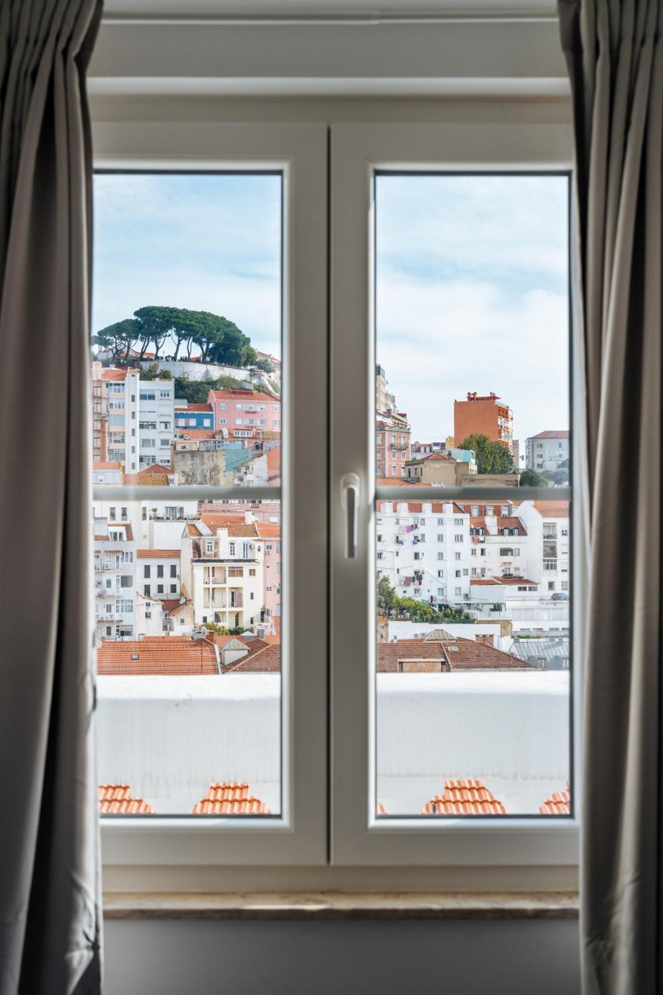 Lisbon Skyline Apartment By Misha'S Place 5E Экстерьер фото
