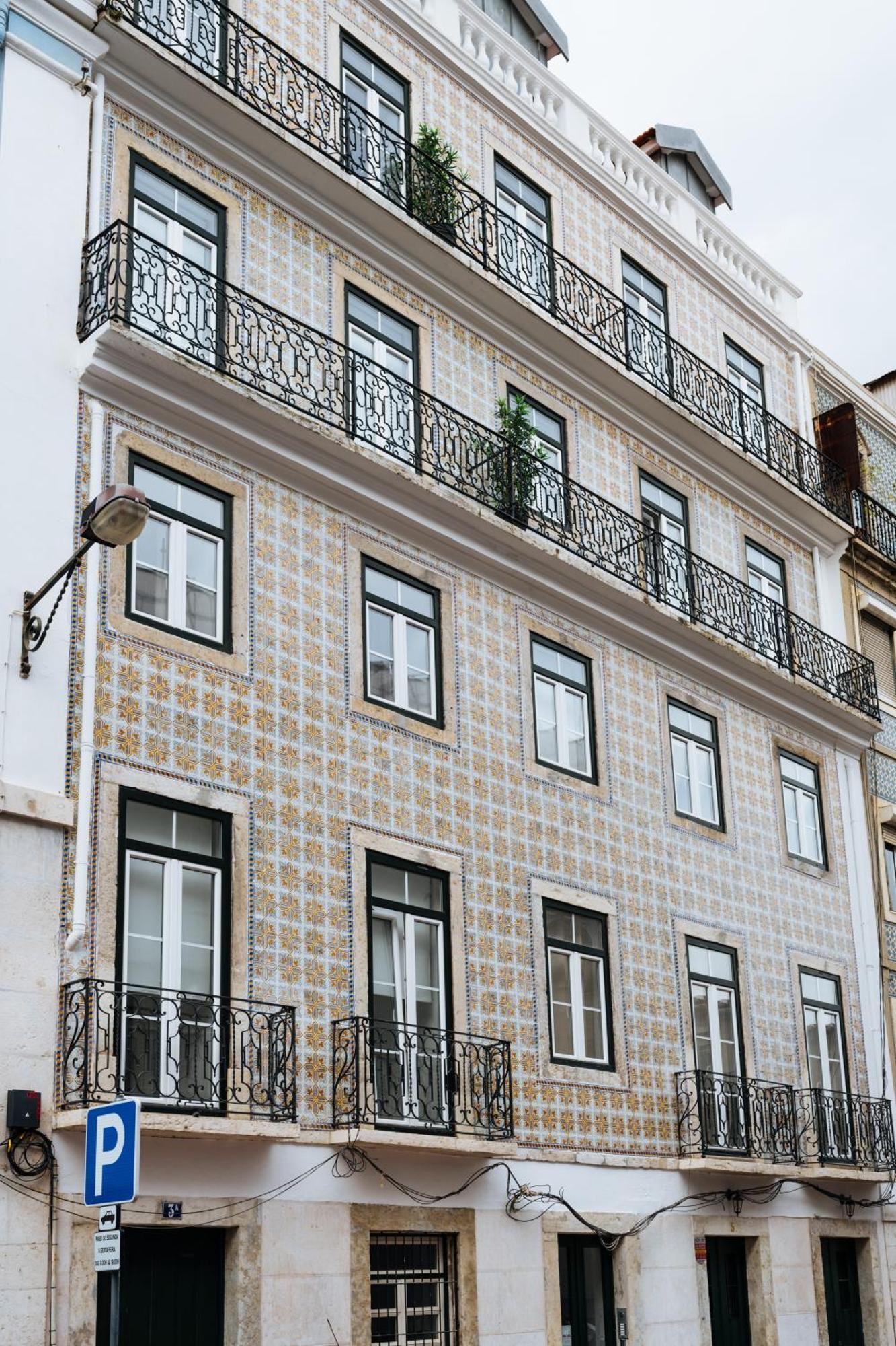 Lisbon Skyline Apartment By Misha'S Place 5E Экстерьер фото